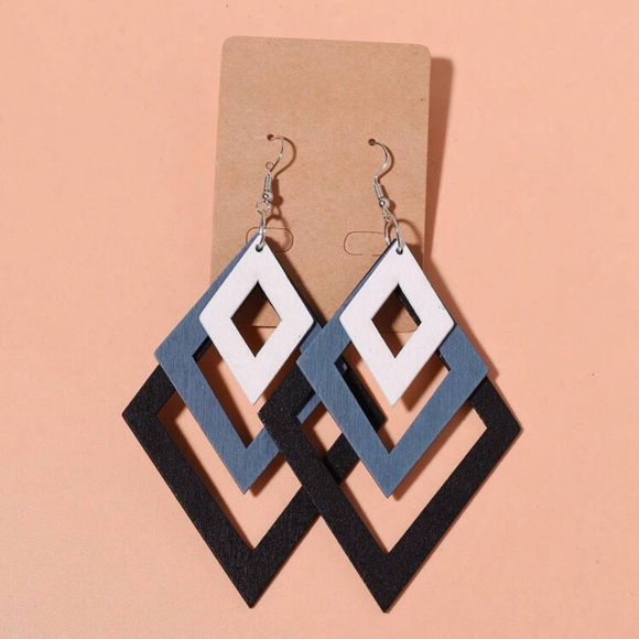 Jewelry - Wooden Layered Earrings - Black